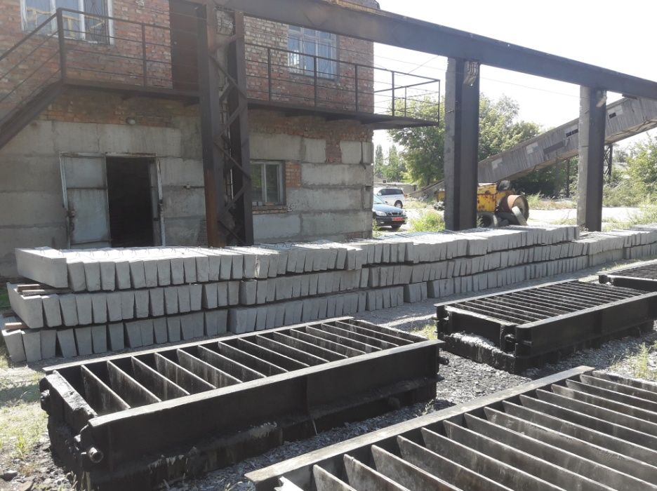 Поребрик, Бордюр.