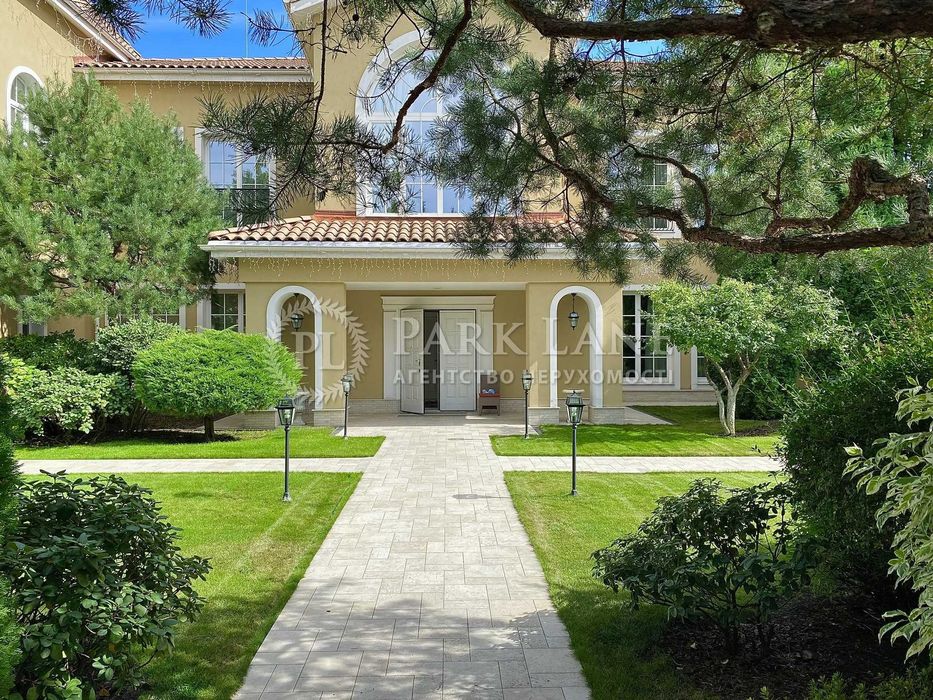 Конча-Заспа. Дамба. Дом с выходом на Днепр. 50 соток земли.