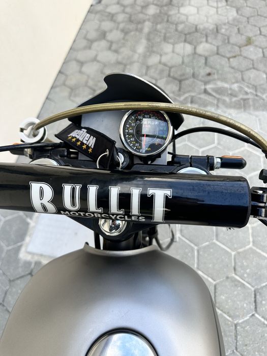 Bullit Hero 125 8500km