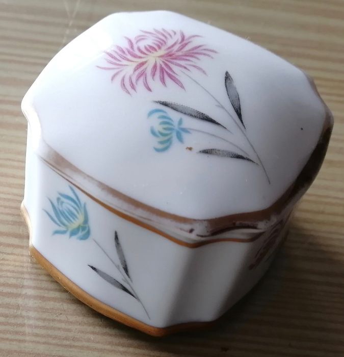 caixinha de jóias marcada e numerada