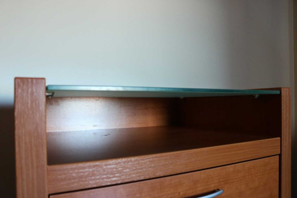Comoda de quarto com gavetas carvalho mel