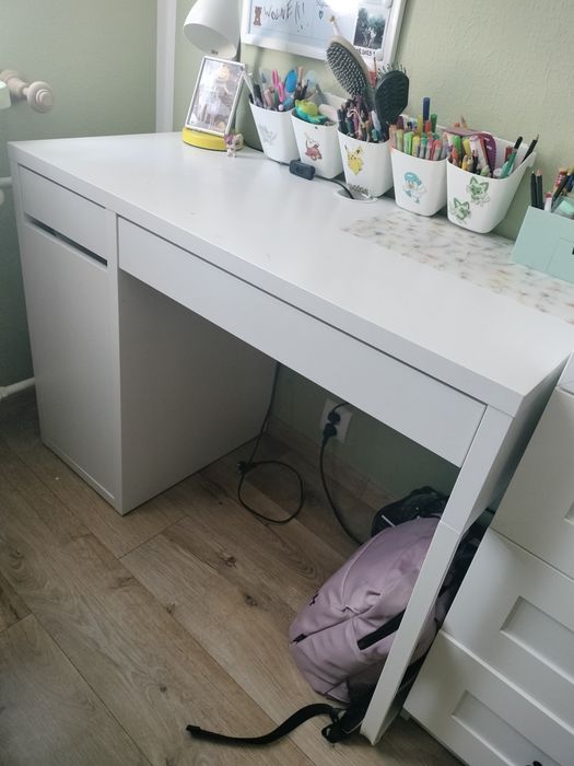 Biurko ikea białe
