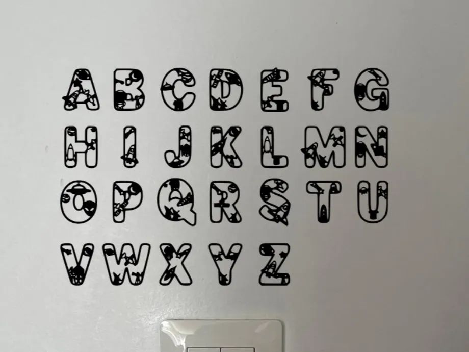 Letras Decorativas Espaço (Personalizáveis)