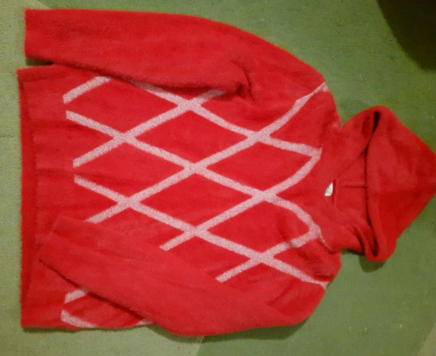 Продам альпаку   44-48