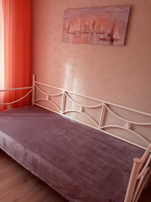 Мира, без хозяев комната, евроремонт, метро Дарница, Левобережная