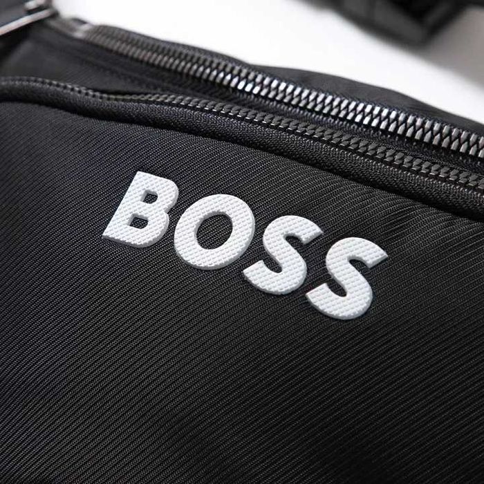 HUGO BOSS markowa nerka torba na ramię