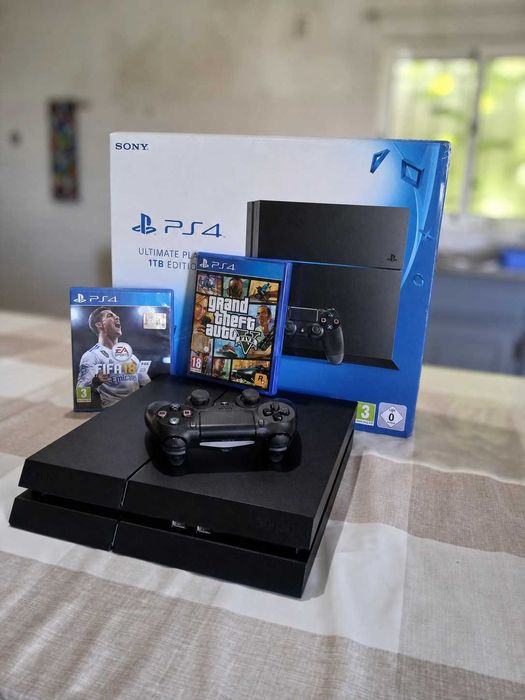 PS4 FAT 1TB DESBLOQUEADO COM + de 800 jogos pronto para jogar!