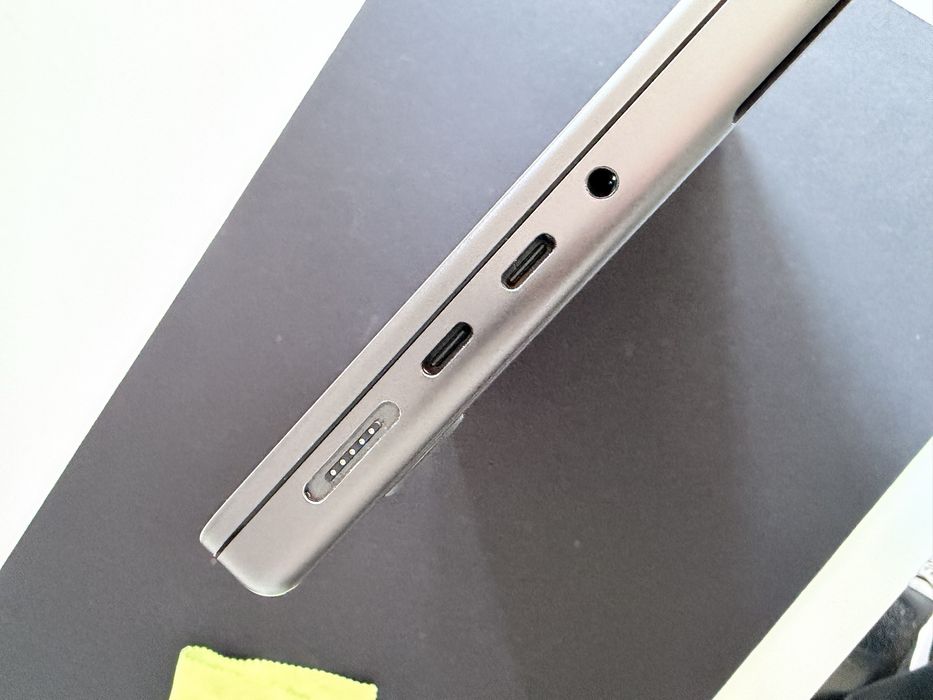MacBook Pro  M3 PRO, 14”, 18GB, 1TB, bateria 88%