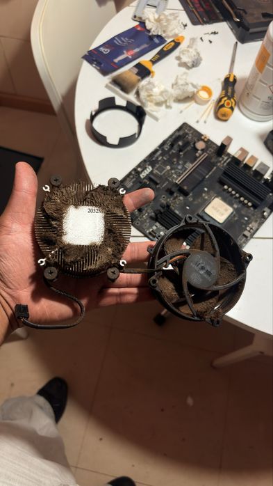 Reparação de Consolas, Comandos e Computadores Gaming / Portáteis