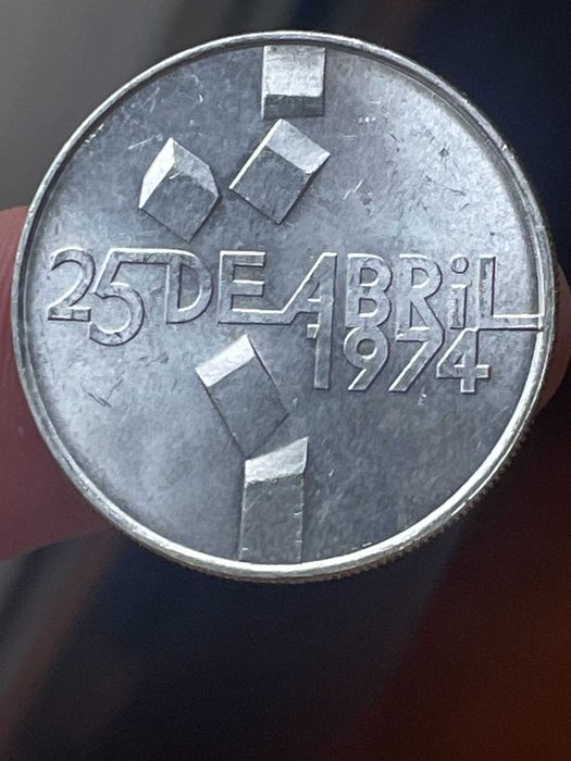 moeda em prata 100 escudos 25 Abril 1974