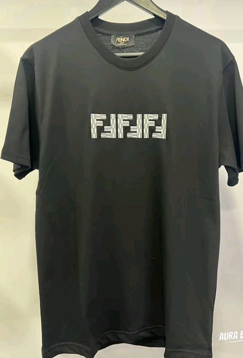 Camisola da marca fendi varios tamanhos