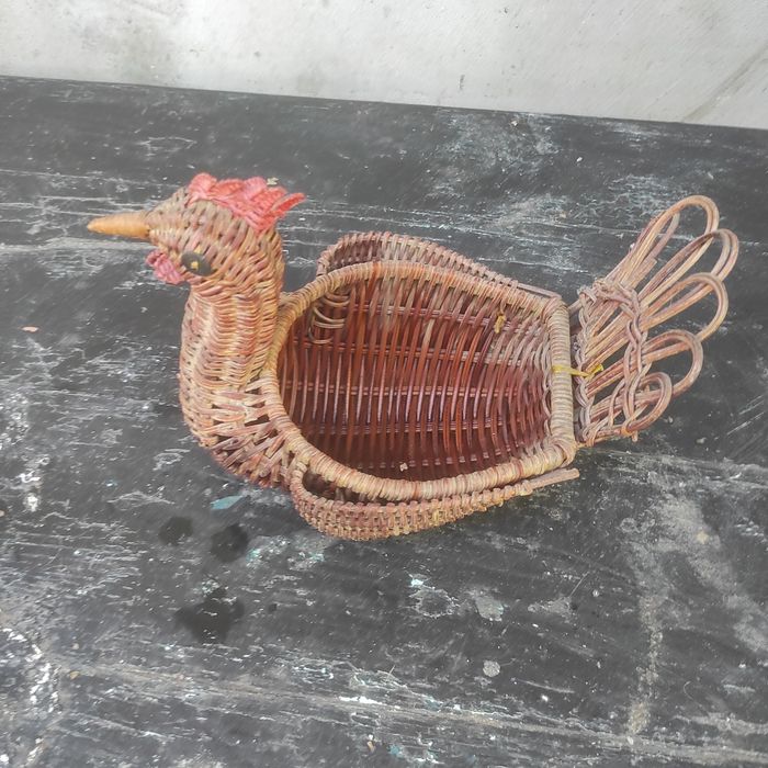 Цукерниця (конфетница) хлібниця качечка плетена