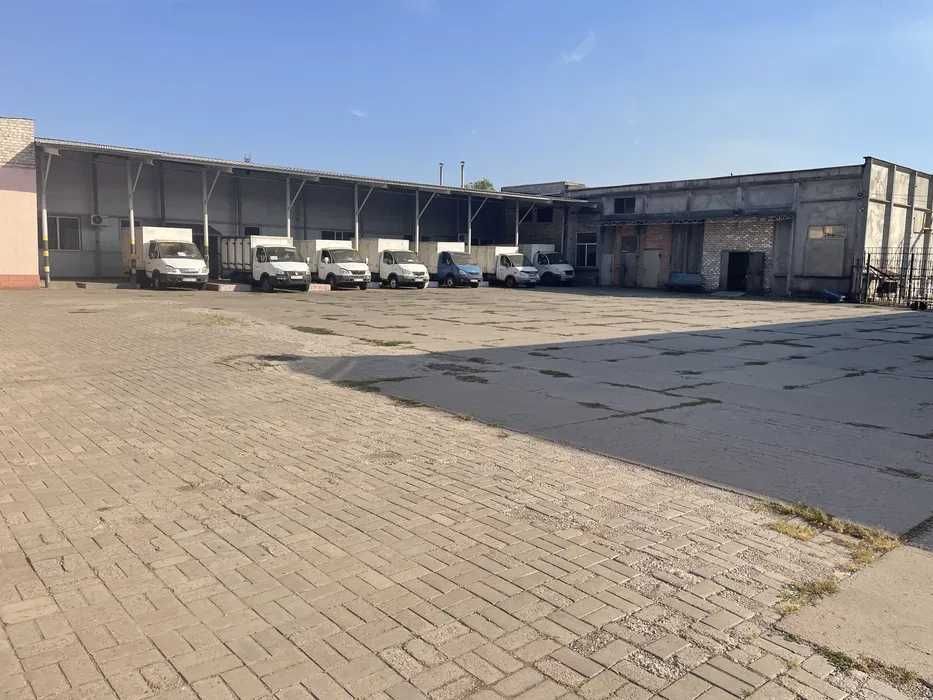 Комплекс виробничих, складських, офісних приміщень