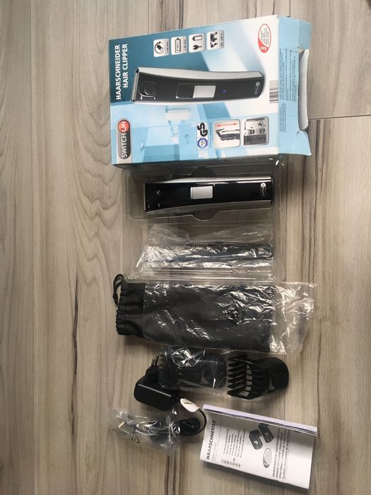 Maszynka do strzyzenia akumulatorowa.