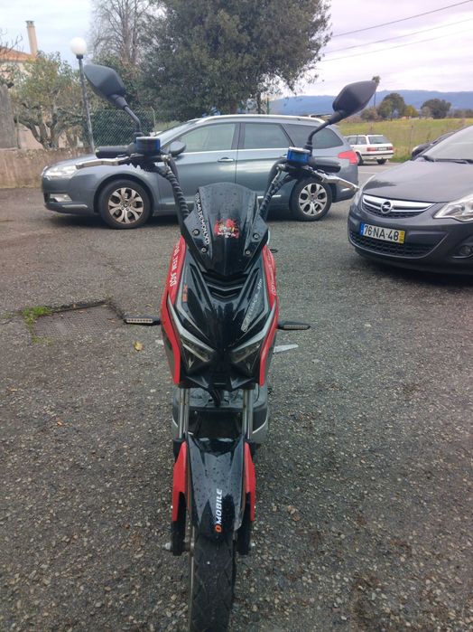 Vendo mota eléctrica em bom estado.