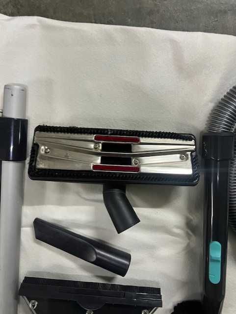 Vendo Aspirador Moulinex Power jet 1600 vomo novo