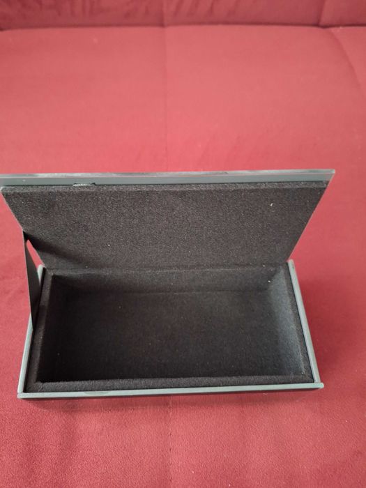 Szkatułka - puzderko na biżuterię