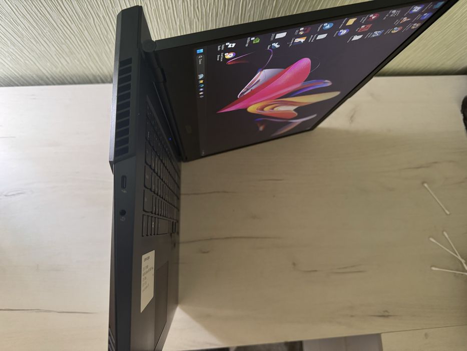 Продам  игровой ноутбук lenovo legion