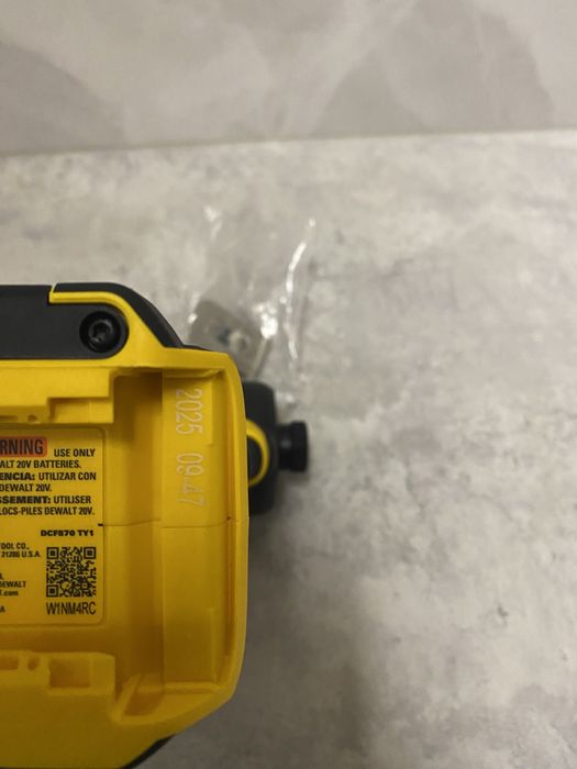 DeWALT DCF870 20Vmax шуруповерт-імпакт гідравлічний привезено з США