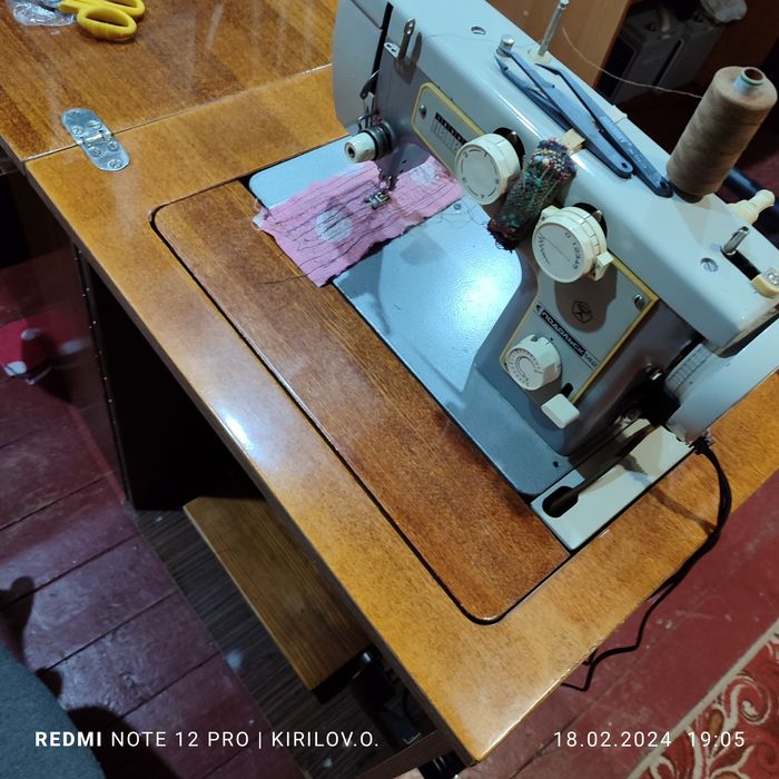 Швейна машина Подольск142