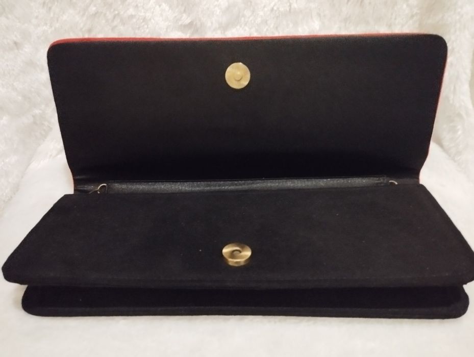 Клатч новый аксессуар