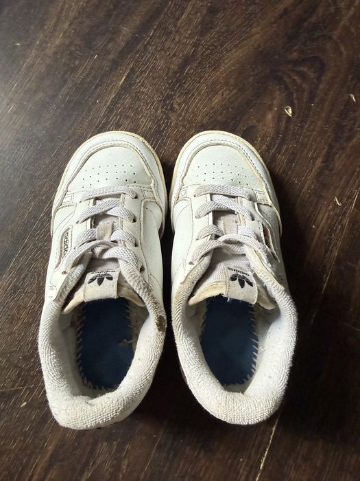 Кросівки Adidas, 25 розмір