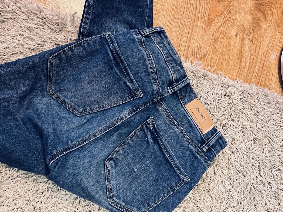 Jeansy rurki damskie stradivarius rozm xs
