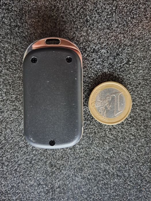 2 Universal Remote Controls (Fixed Code) 433MHz438920758984724482