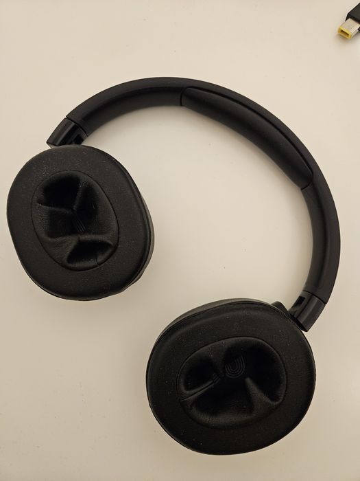 Suchawki JBL TUNE 770NC
