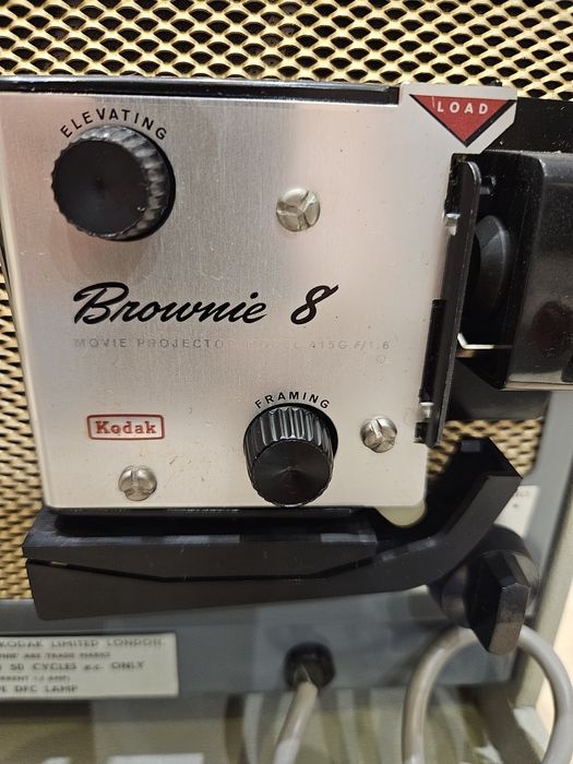 kodak brownie 8 projektor kolekcjonerski zestaw 8mm 1964r