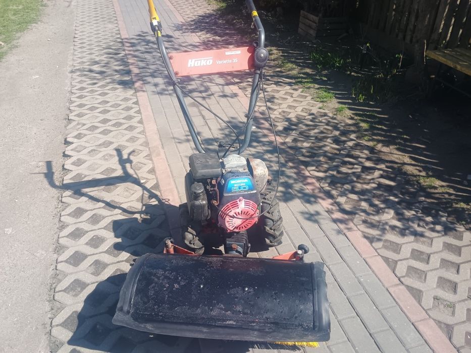 Zamiatarka spalinowa Hako wariette 35