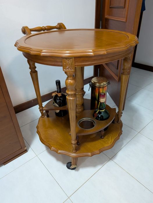 Carrinho bebidas madeira otimo estado