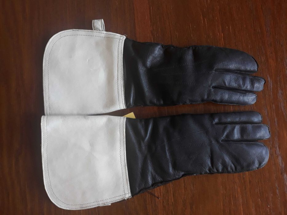 Oryginalne Rękawice milicyjne (ometkowane)