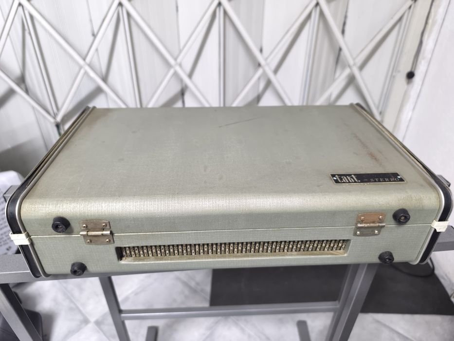 Gira discos TAKT ST 28N DE 1950