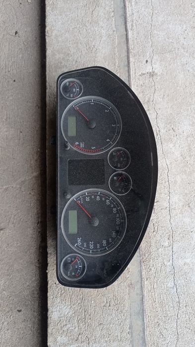 Felgi aluminiowe/Części Alhambra