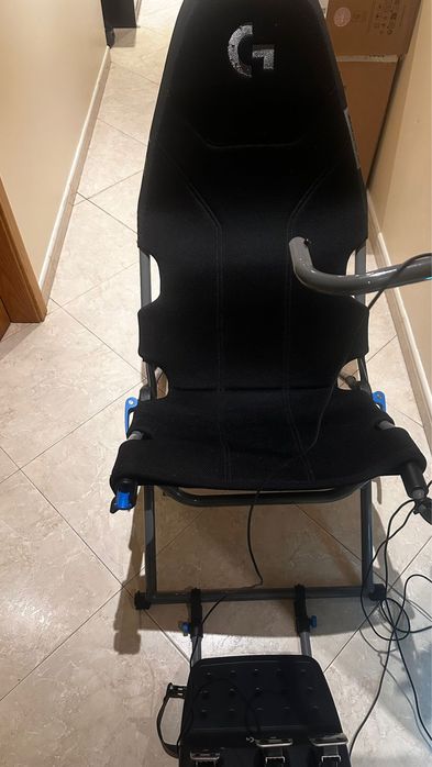 Volante G29 e Playseat Logitech