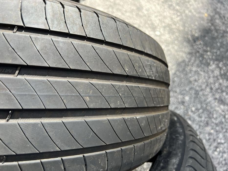 215/50/17 Michelin 2 pneus