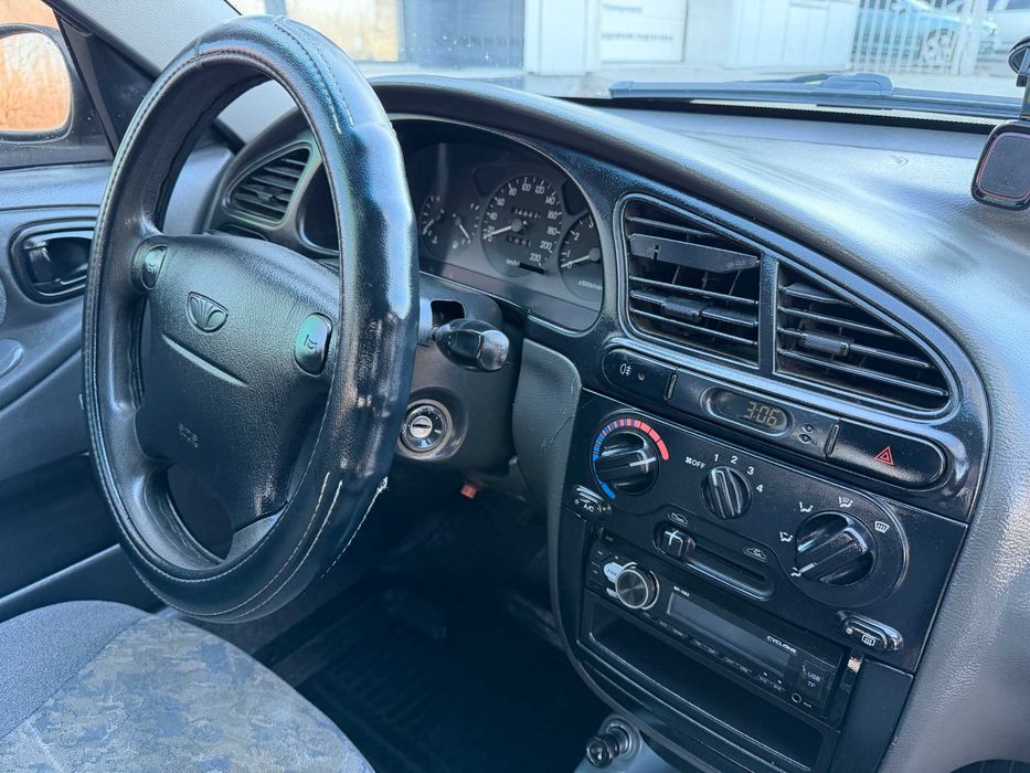 Продам ЗАЗ LANOS 2007р 1.5 бенз