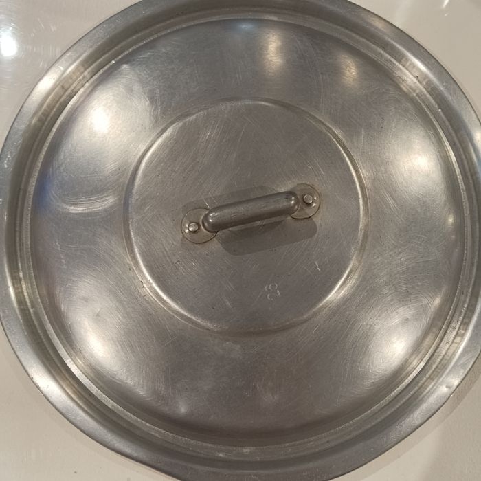 Tacho/panela grande em alumínio