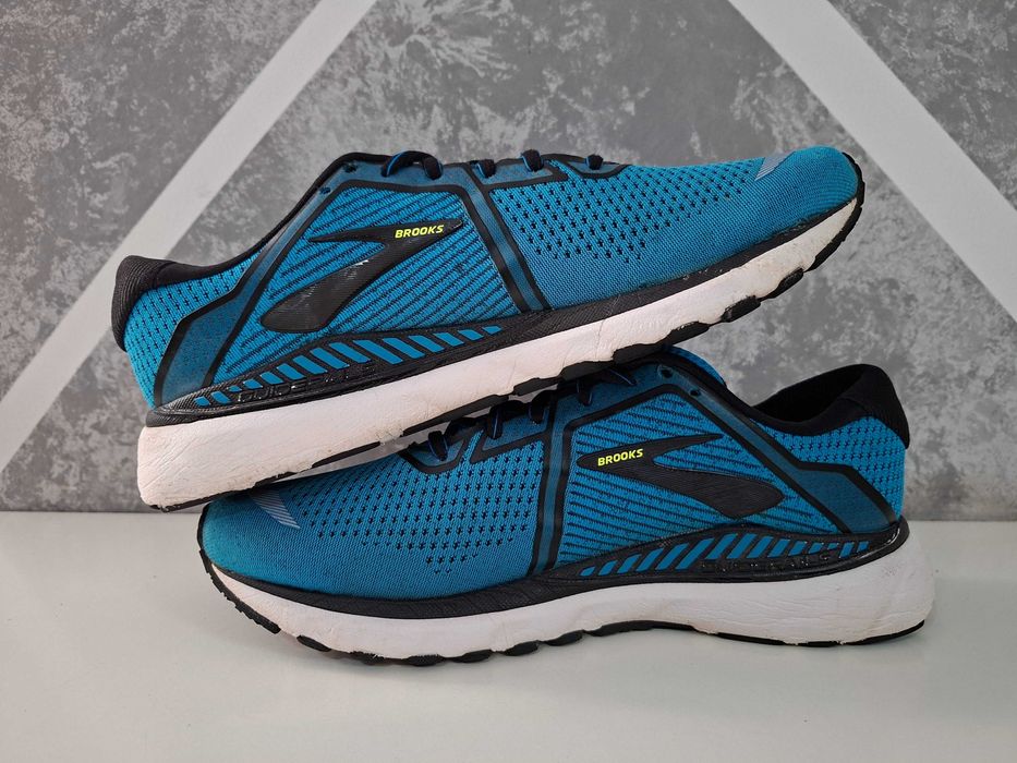 Кросівки чоловічі Brooks Adrenaline GTS 20