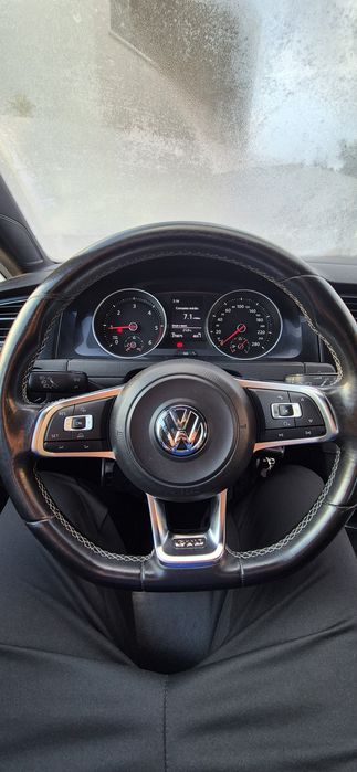 Volkswagen Golf — fotografia 11