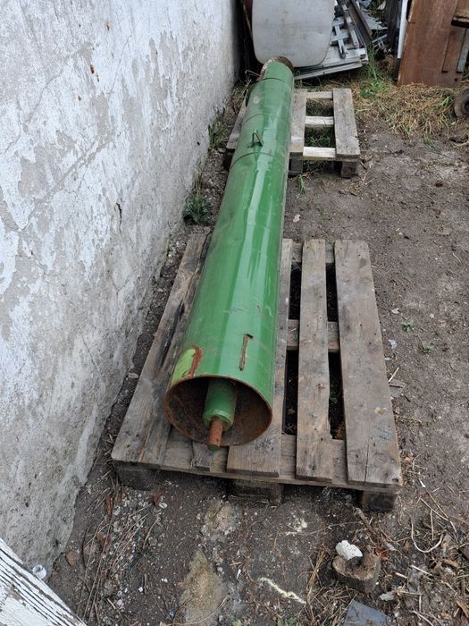 Rura wysypu kombajn John Deere jak na zdjęciach