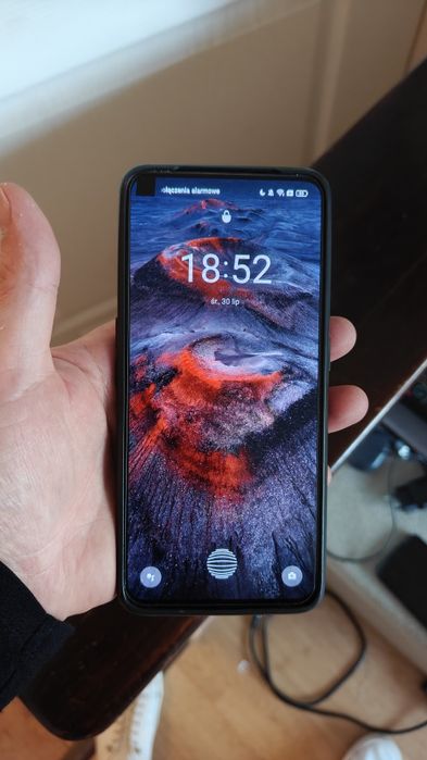 Xiaomi mi 9 snapdragon 855 8/256GB - CZYTAJ OPIS  SAM DÓŁ
