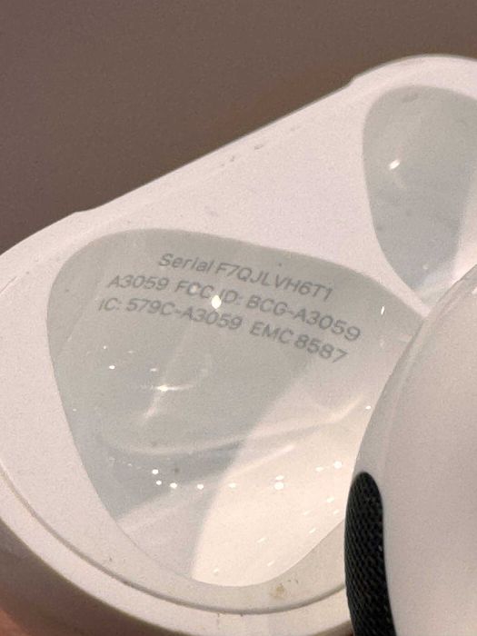 Б/У AirPods 4 with Active Noise Cancellation (MXP93)