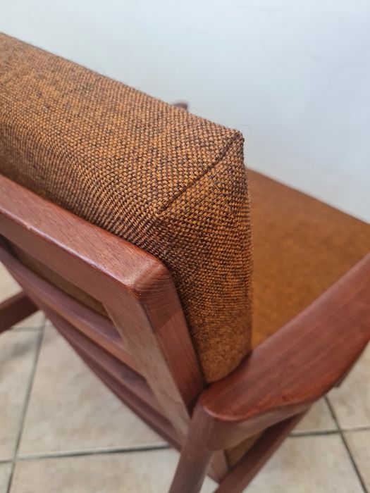 Fotel wypoczynkowy, tekowy, w stylu skandynawskim lata 60,mid century