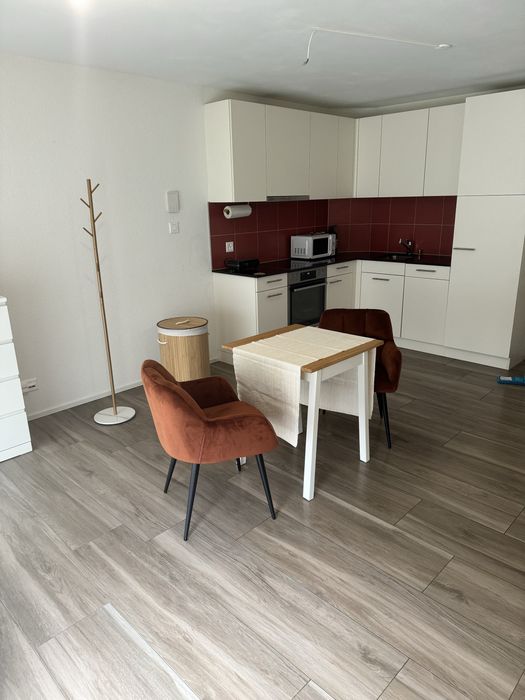 Vendo mesa 2 lugares