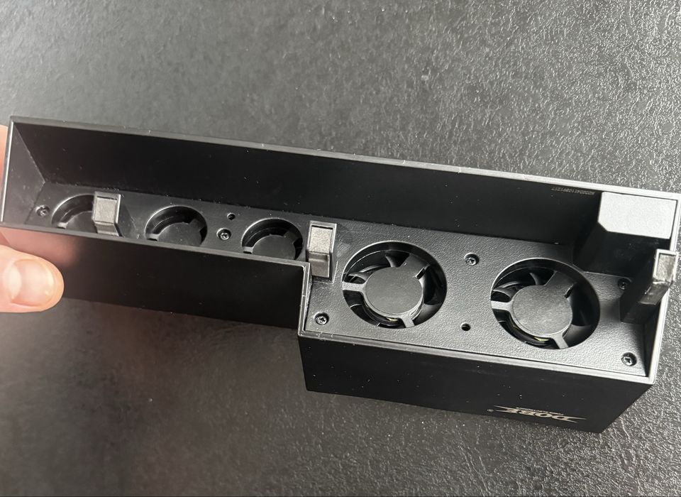 Зовнішній кулер автоматичного охолодження для Sony PlayStation 4