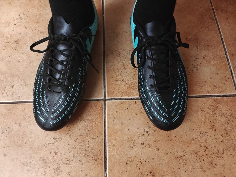 Buty korki prawie nowe piłkarskie niebieskie
