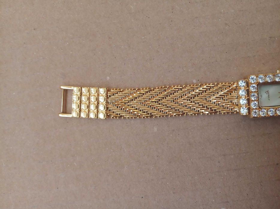 Годинник LE CHIC CM 4112 G