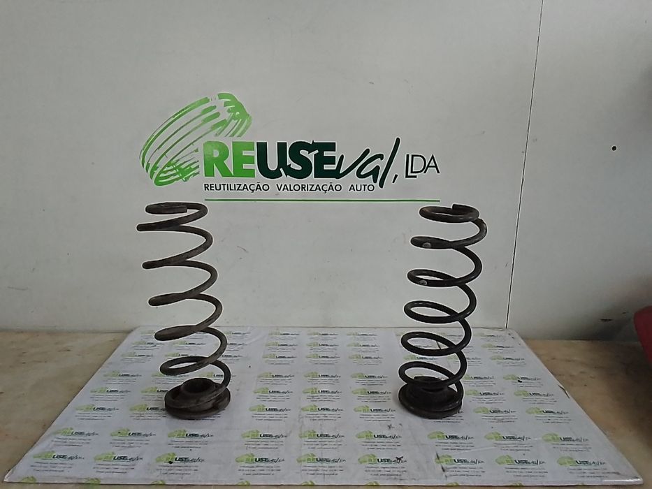 Mola de suspensão trás direita HONDA Civic VIII Hatchback (FN_, FK_)